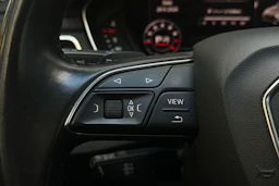 Valkoinen Audi A4 allroad quattro 2017 kuva 13.