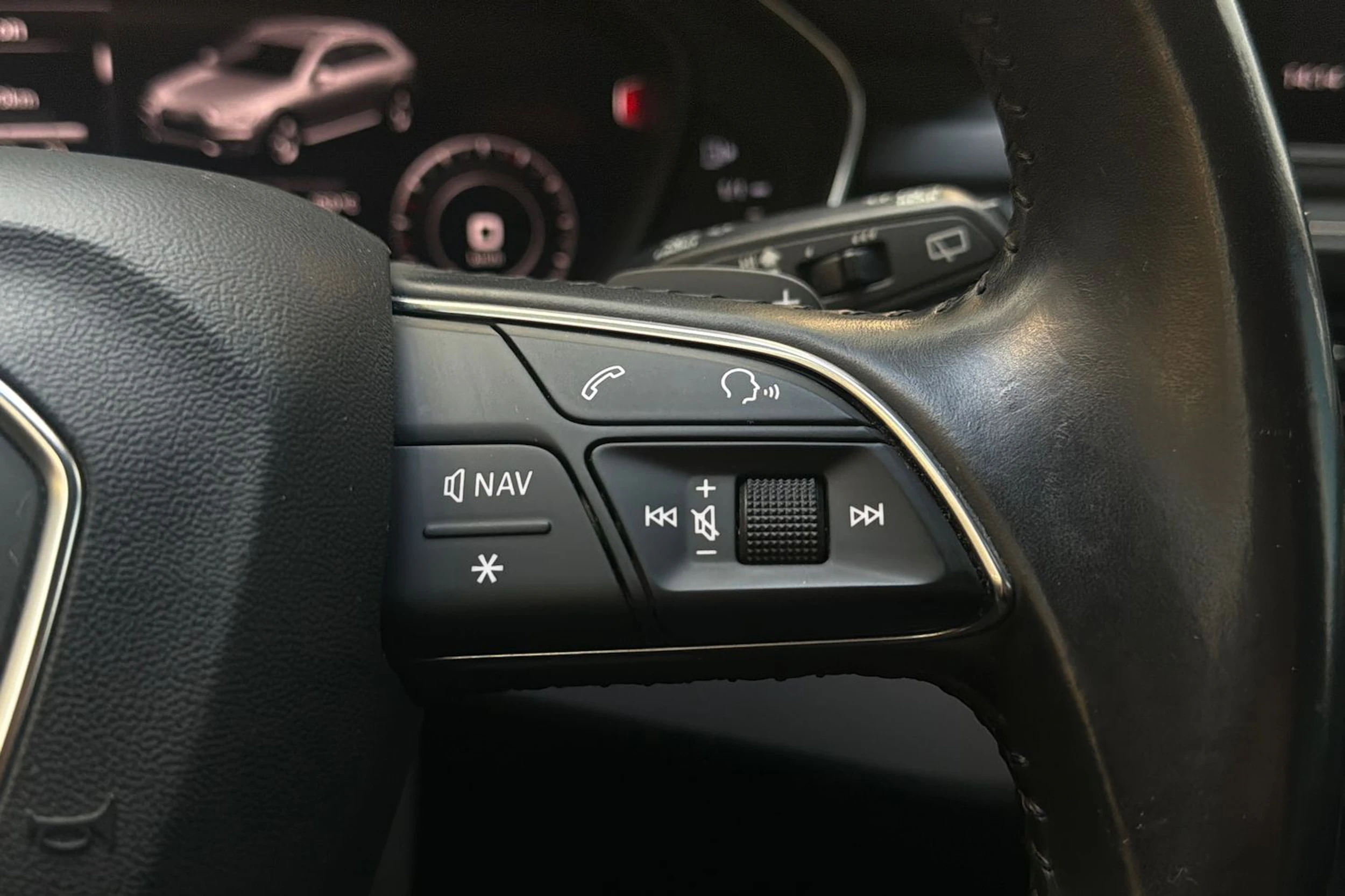 Valkoinen Audi A4 allroad quattro 2017 kuva 14.