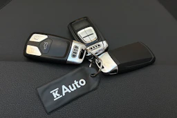 Valkoinen Audi A4 allroad quattro 2017 kuva 29.