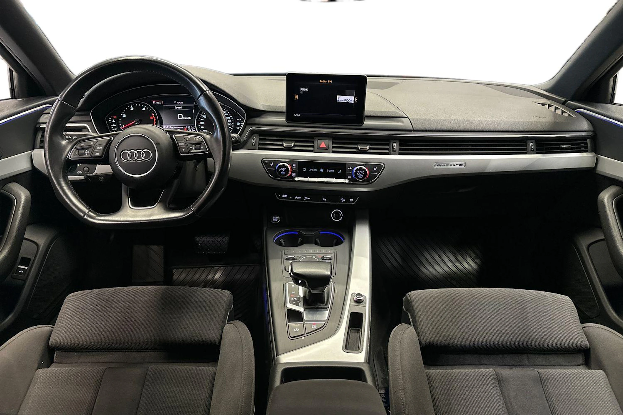 valkoinen Audi A4 allroad quattro 2016 kuva 7.