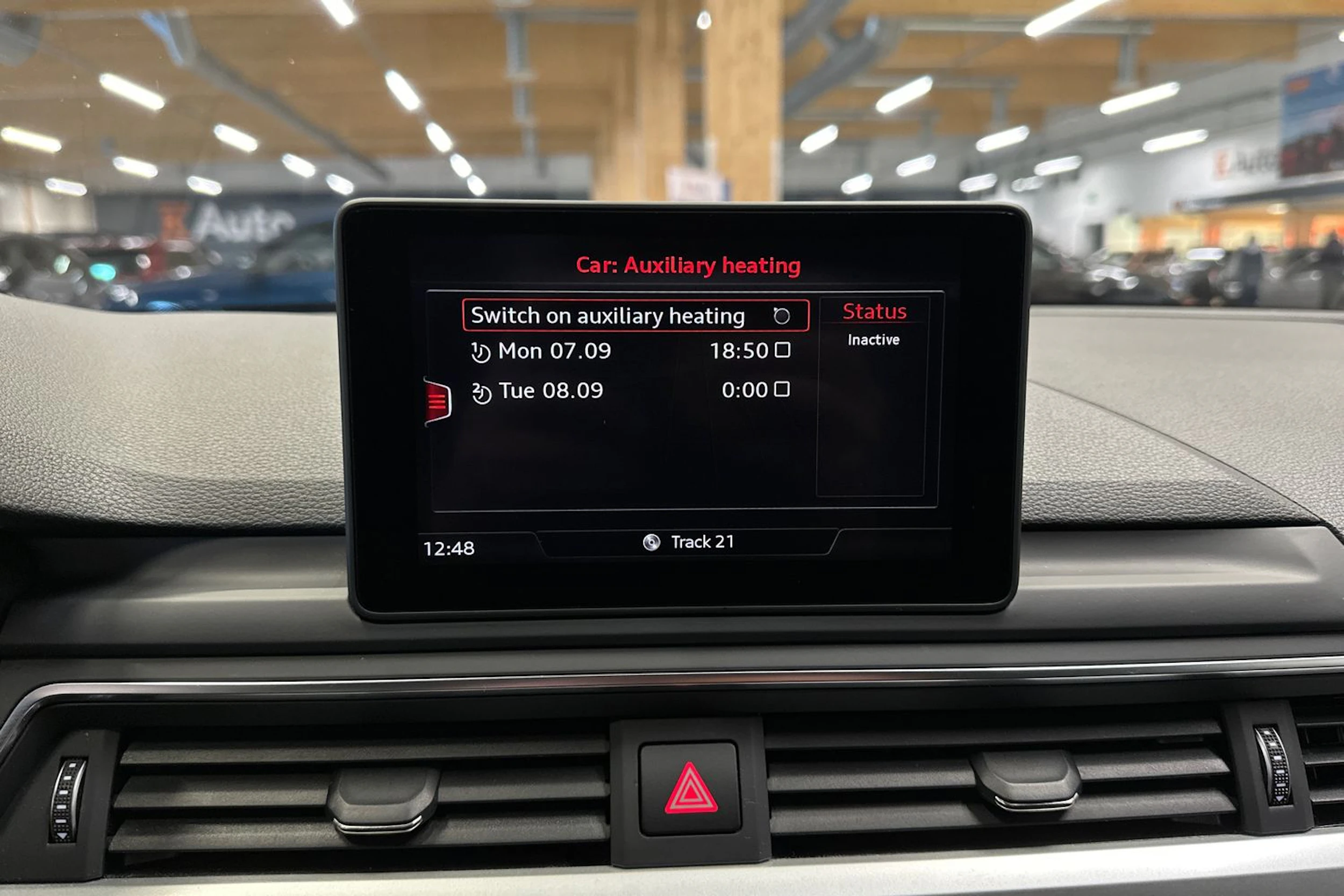 valkoinen Audi A4 allroad quattro 2016 kuva 13.