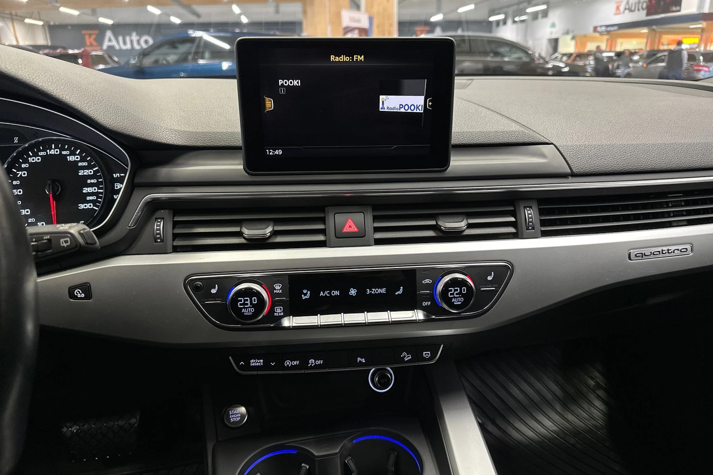 valkoinen Audi A4 allroad quattro 2016 kuva 15.