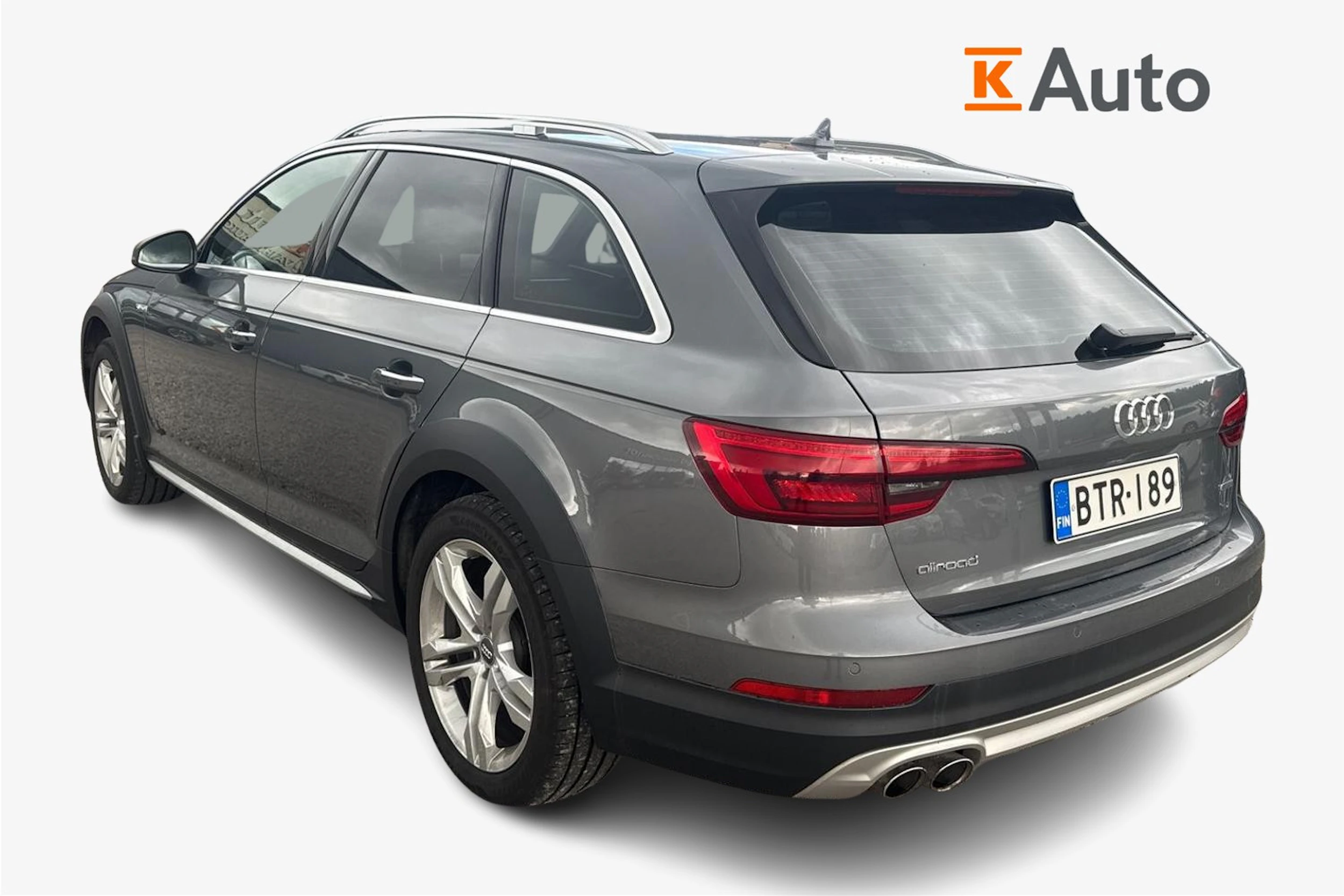 Harmaa Audi A4 allroad quattro 2017 kuva 2.