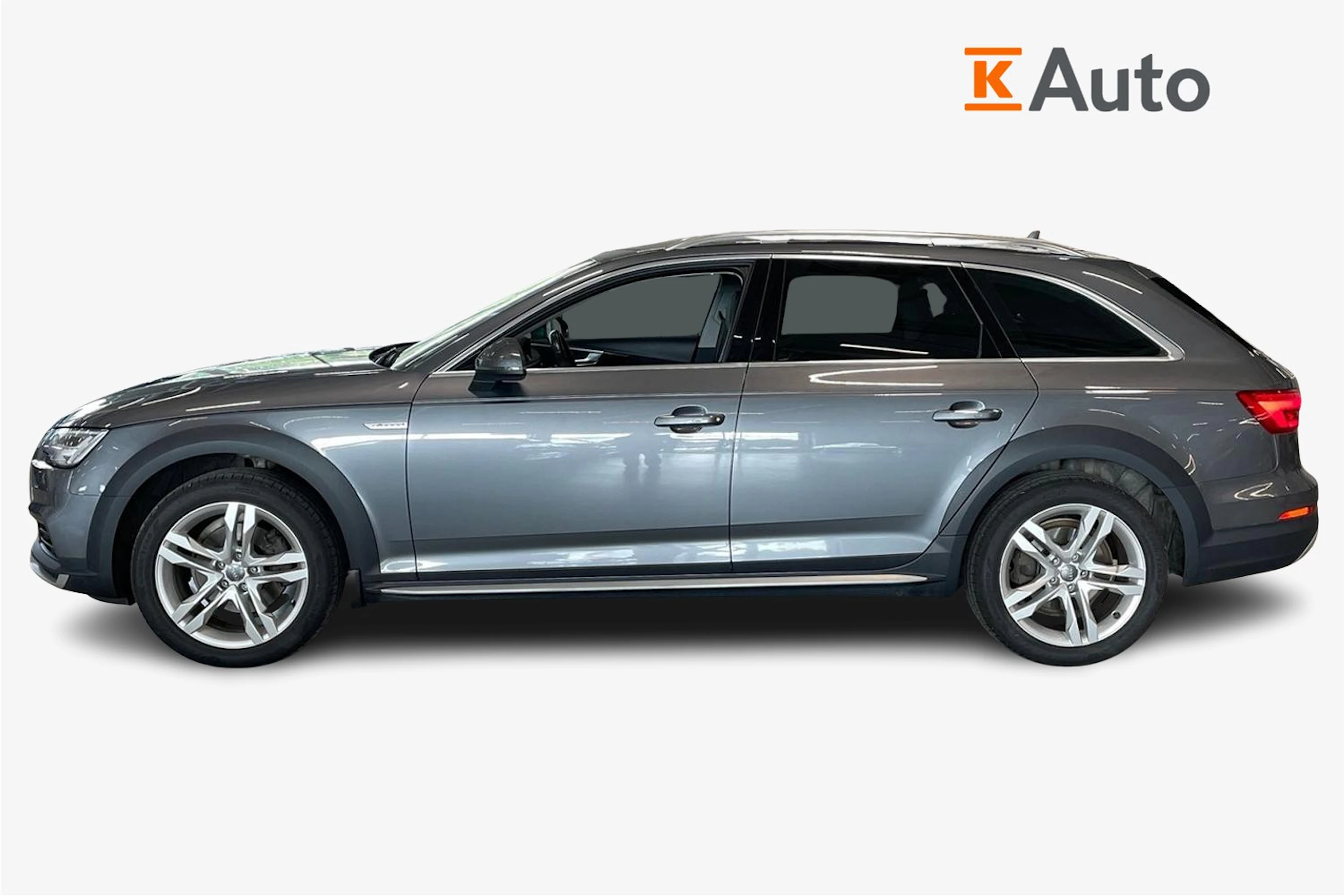 Harmaa Audi A4 allroad quattro 2017 kuva 5.