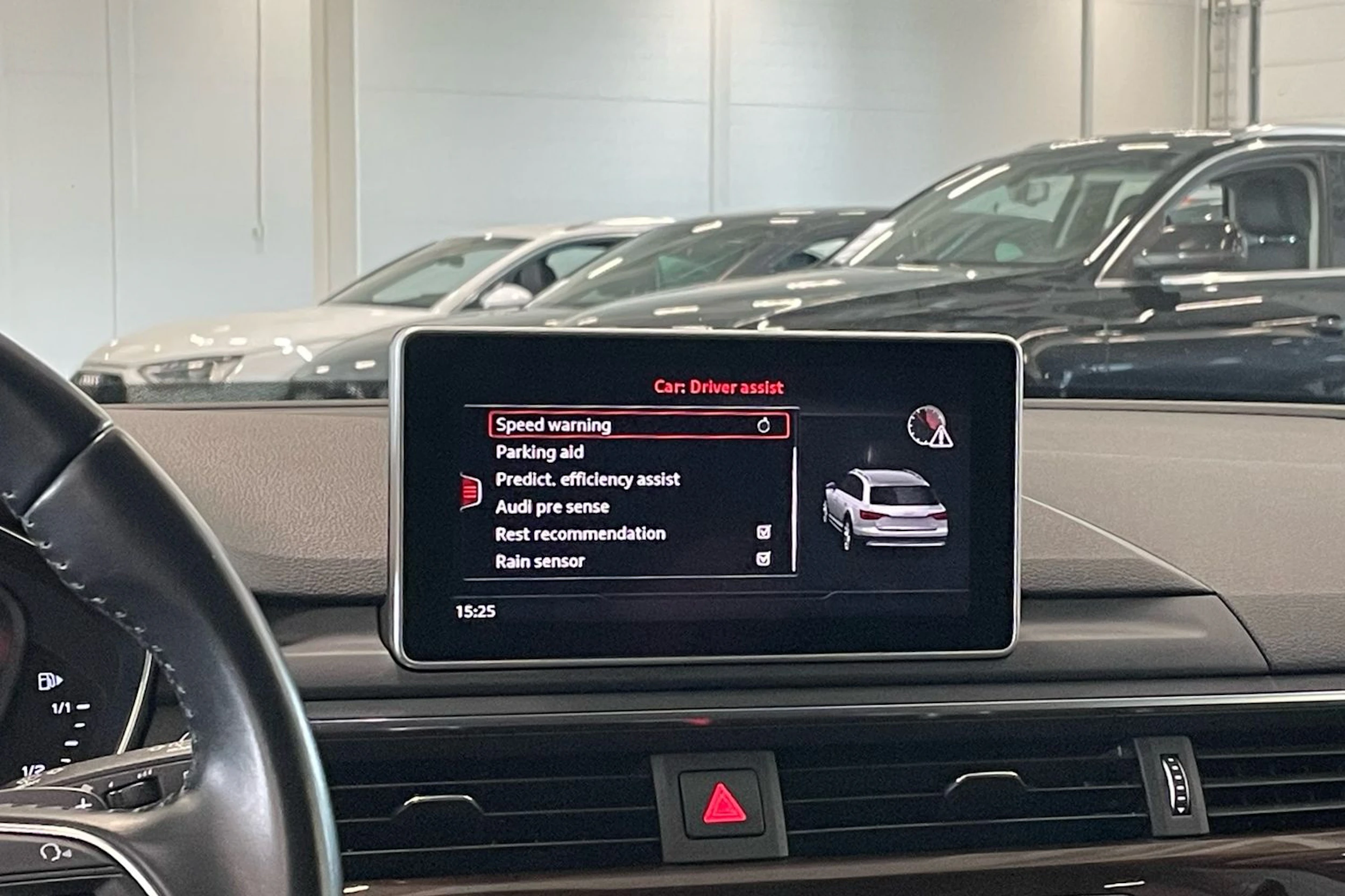 Harmaa Audi A4 allroad quattro 2017 kuva 24.