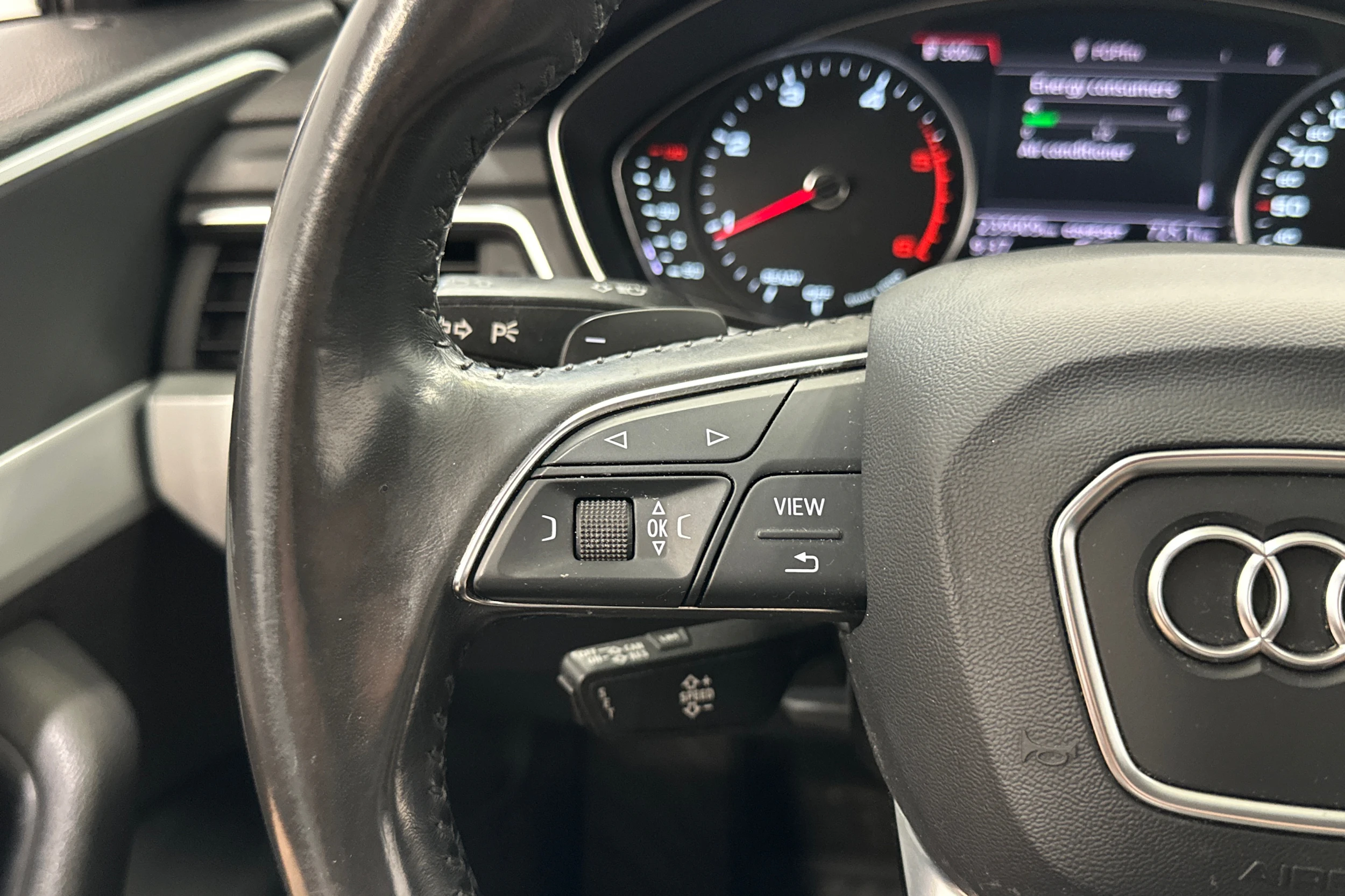 ruskea (beige) Audi A4 allroad quattro 2017 kuva 13.