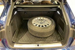 sininen Audi A4 allroad quattro 2017 kuva 16.