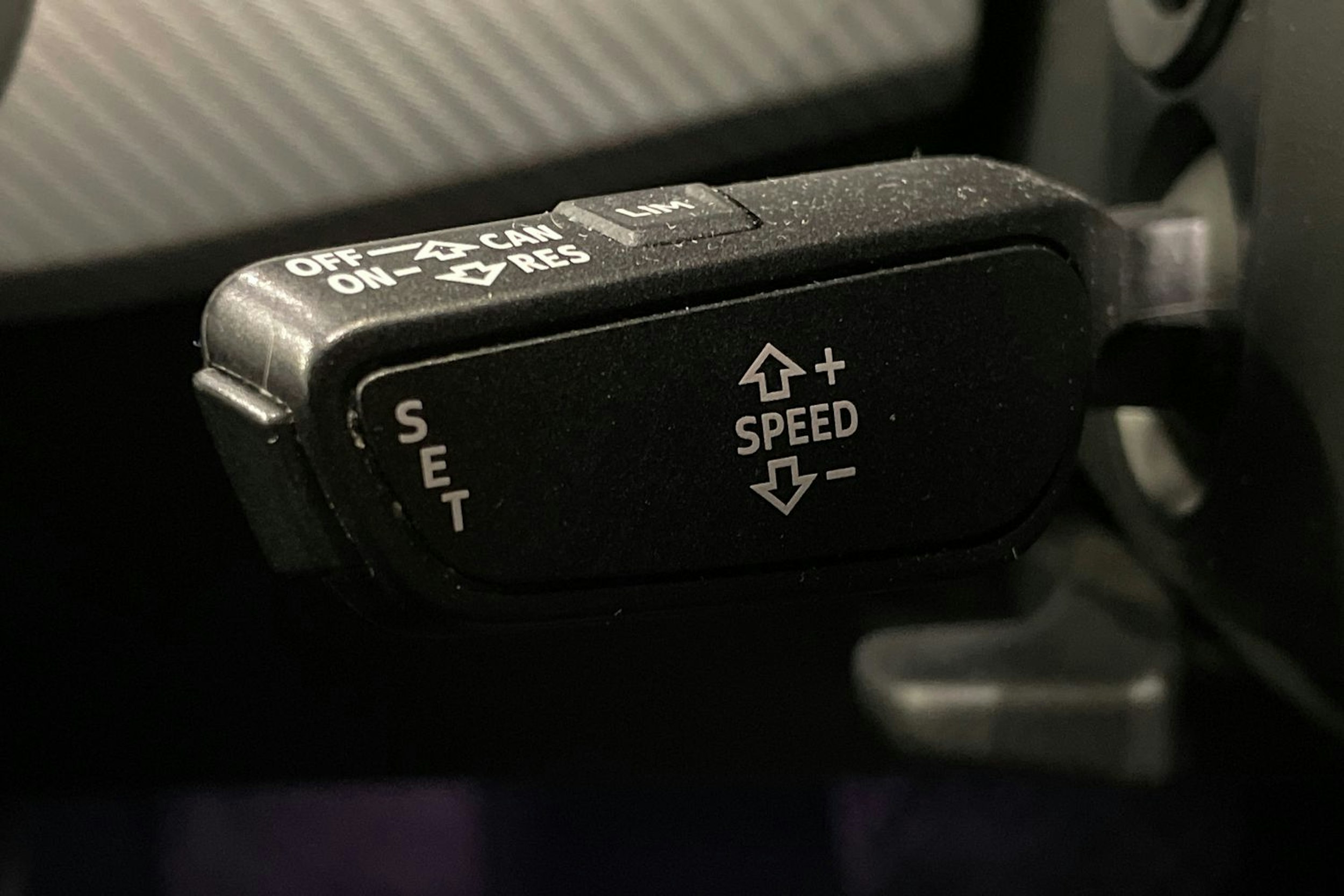 sininen Audi A4 allroad quattro 2017 kuva 18.