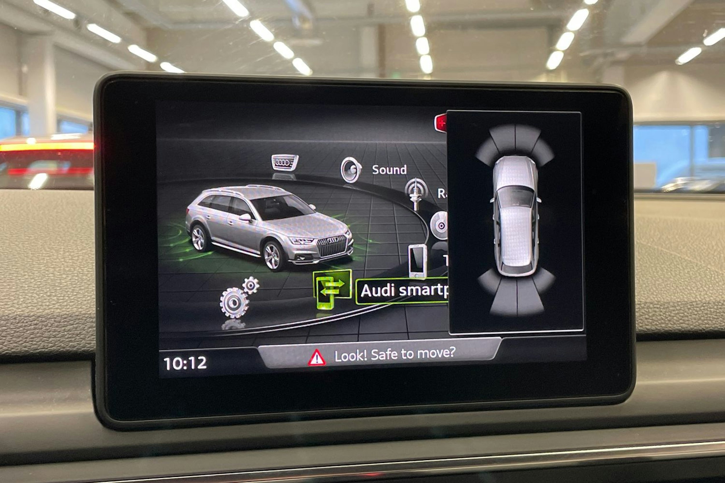 sininen Audi A4 allroad quattro 2017 kuva 20.