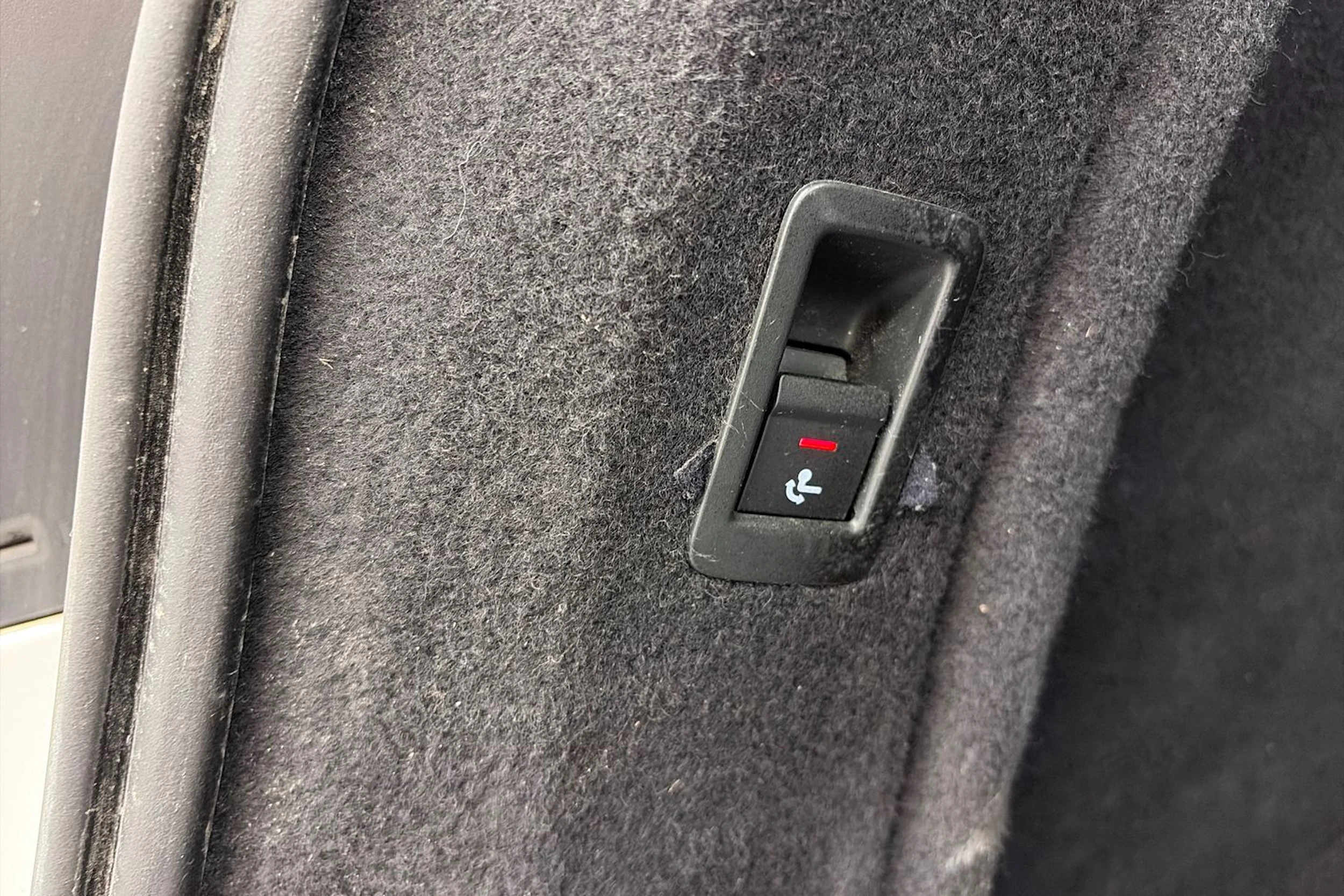 valkoinen Audi A4 allroad quattro 2017 kuva 13.