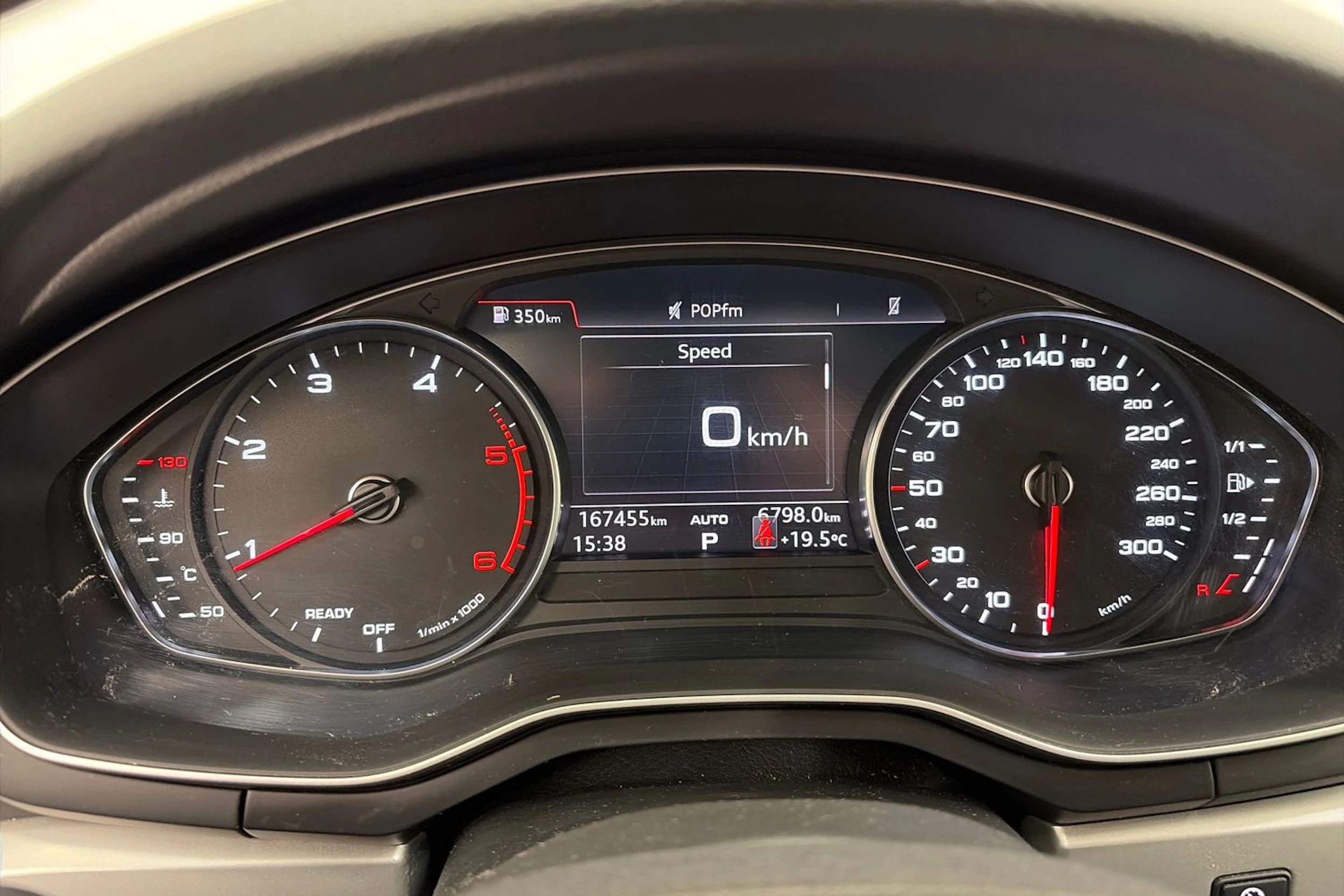 valkoinen Audi A4 allroad quattro 2017 kuva 17.