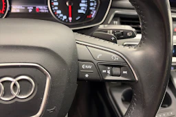 valkoinen Audi A4 allroad quattro 2017 kuva 19.