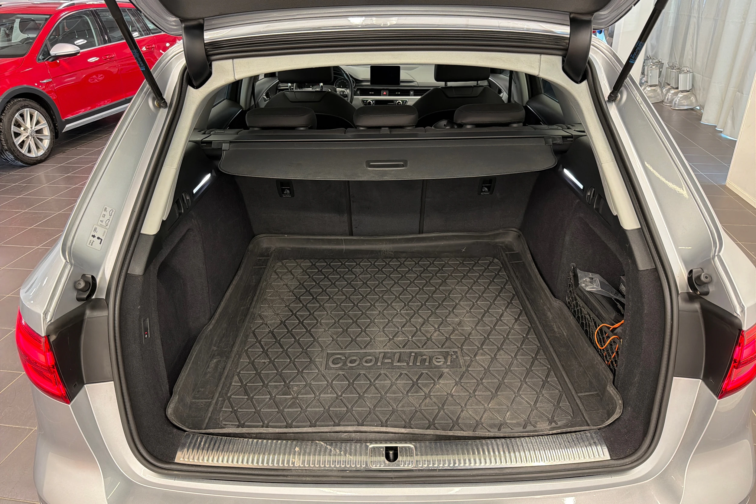 hopea Audi A4 allroad quattro 2017 kuva 11.