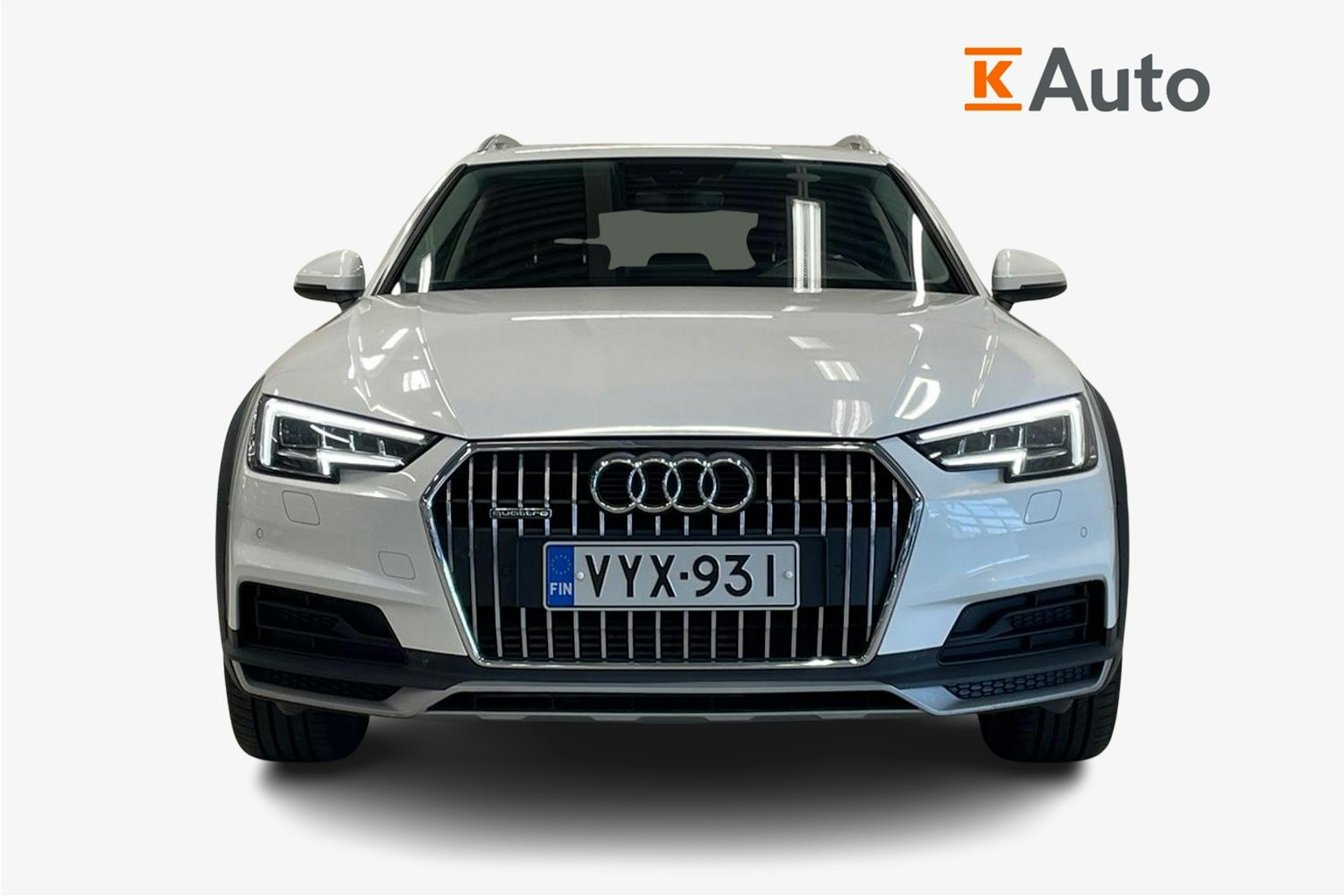 Valkoinen Audi A4 allroad quattro 2017 kuva 5.