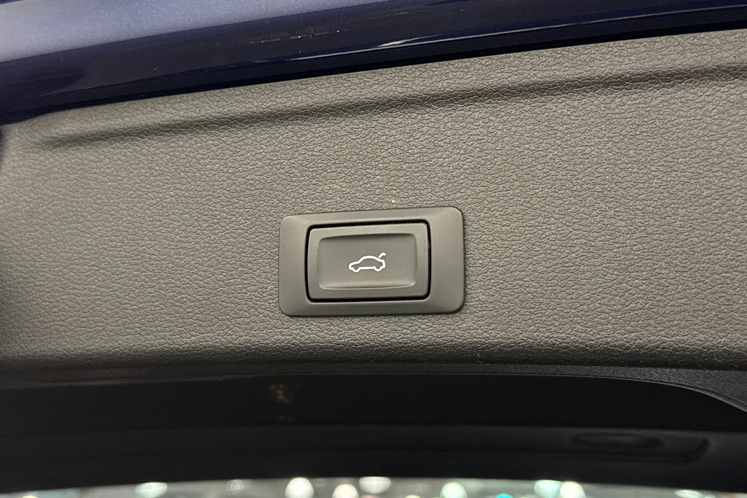 Sininen Audi A4 allroad quattro 2017 kuva 25.