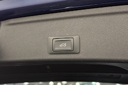 Sininen Audi A4 allroad quattro 2017 kuva 25.