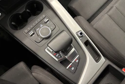 Sininen Audi A4 allroad quattro 2017 kuva 28.