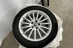 Valkoinen Audi A4 allroad quattro 2017 kuva 13.