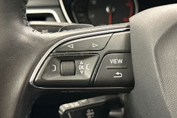 Valkoinen Audi A4 allroad quattro 2017 kuva 16.