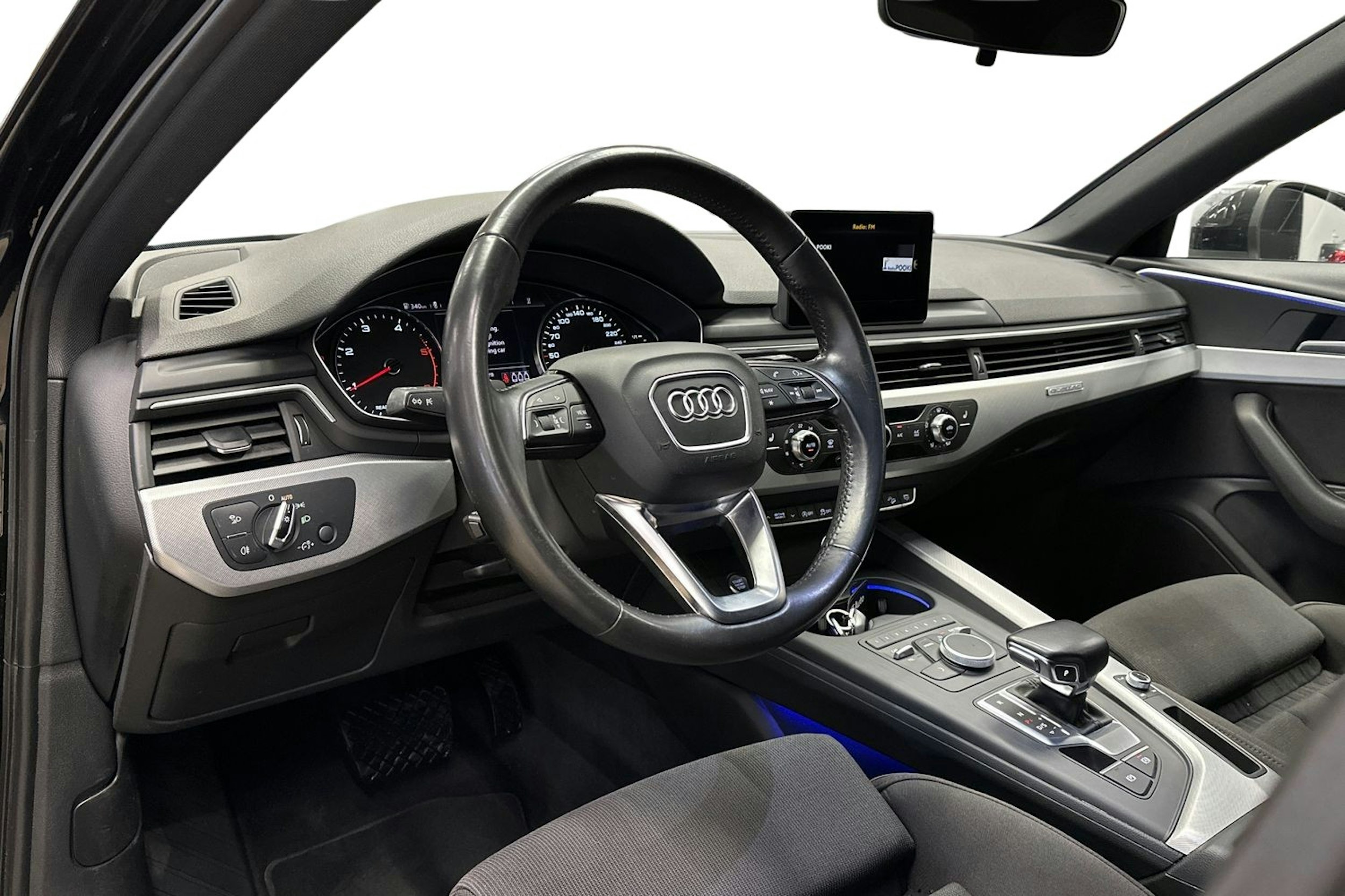 musta Audi A4 allroad quattro 2017 kuva 7.
