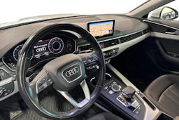 Valkoinen Audi A4 allroad quattro 2018 kuva 3.