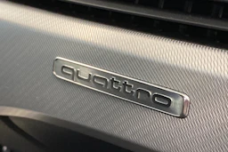 Valkoinen Audi A4 allroad quattro 2018 kuva 27.