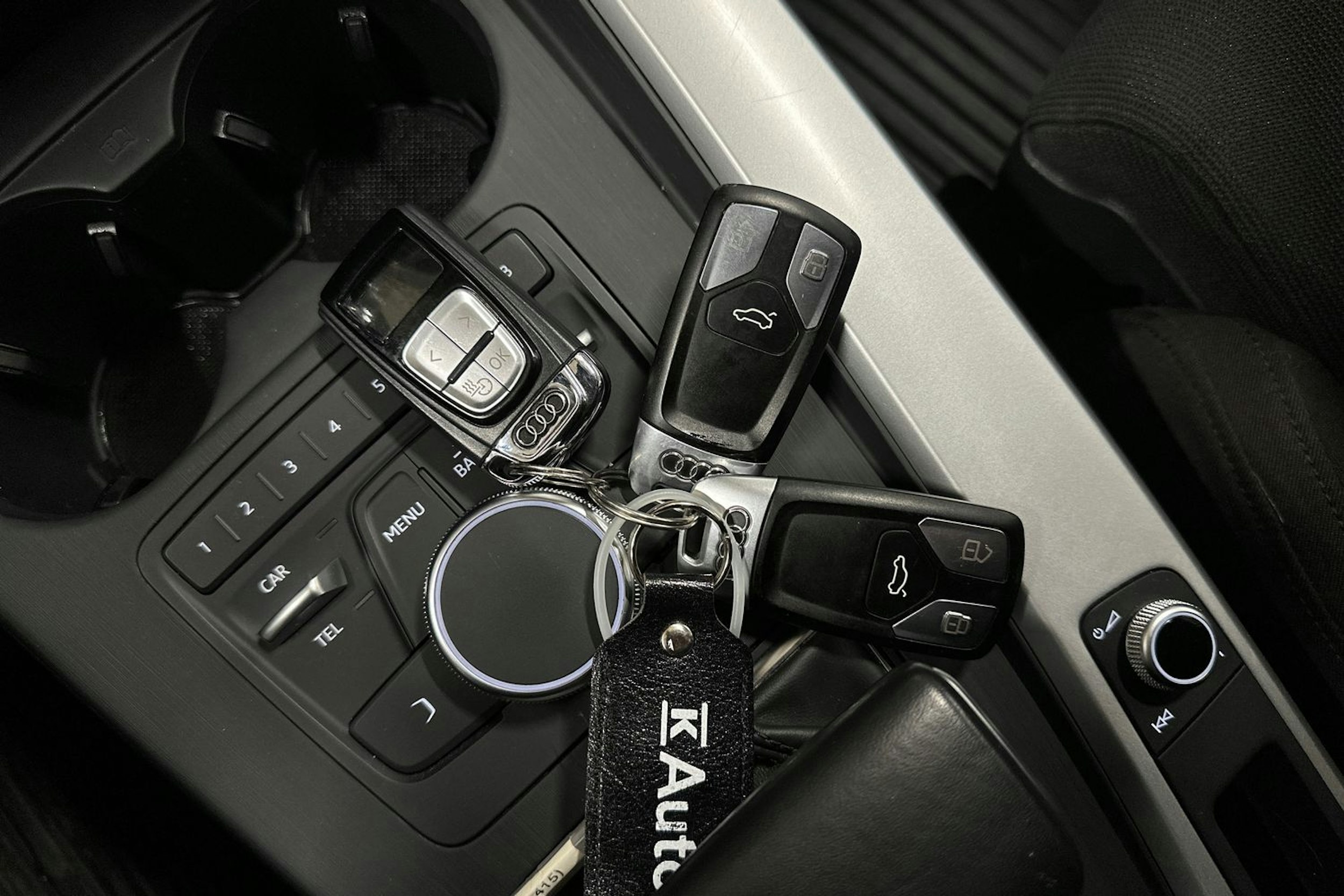 valkoinen Audi A4 allroad quattro 2018 kuva 22.