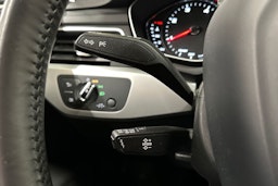 valkoinen Audi A4 allroad quattro 2018 kuva 24.