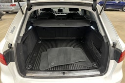 valkoinen Audi A4 allroad quattro 2018 kuva 30.