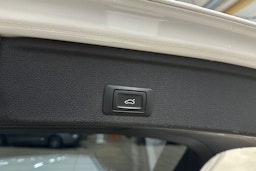 valkoinen Audi A4 allroad quattro 2018 kuva 33.