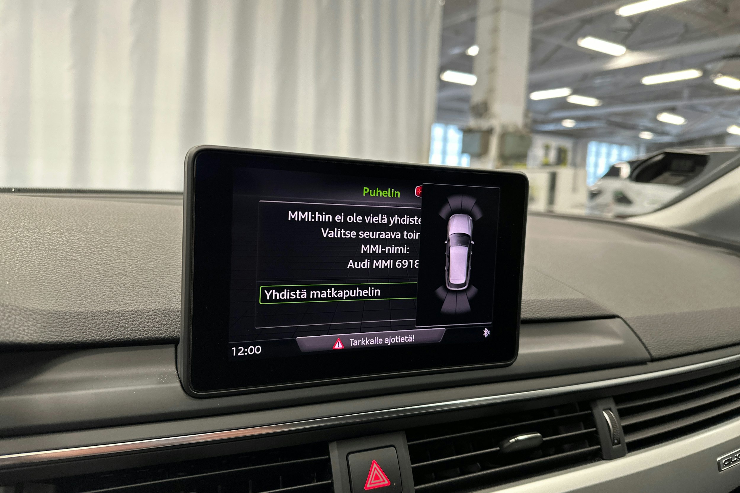 valkoinen Audi A4 allroad quattro 2018 kuva 18.