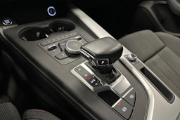 valkoinen Audi A4 allroad quattro 2018 kuva 25.