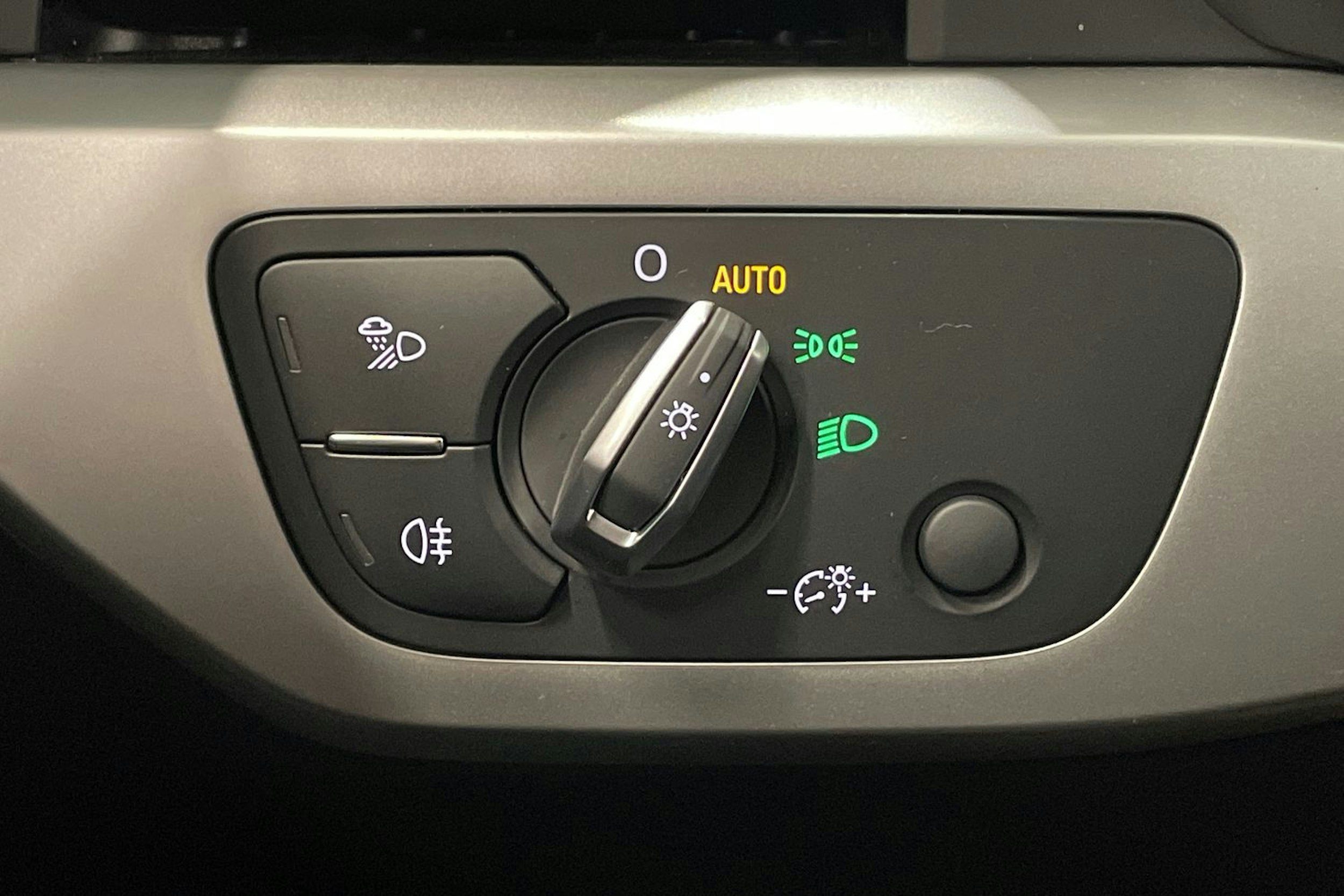 harmaa Audi A4 allroad quattro 2018 kuva 21.