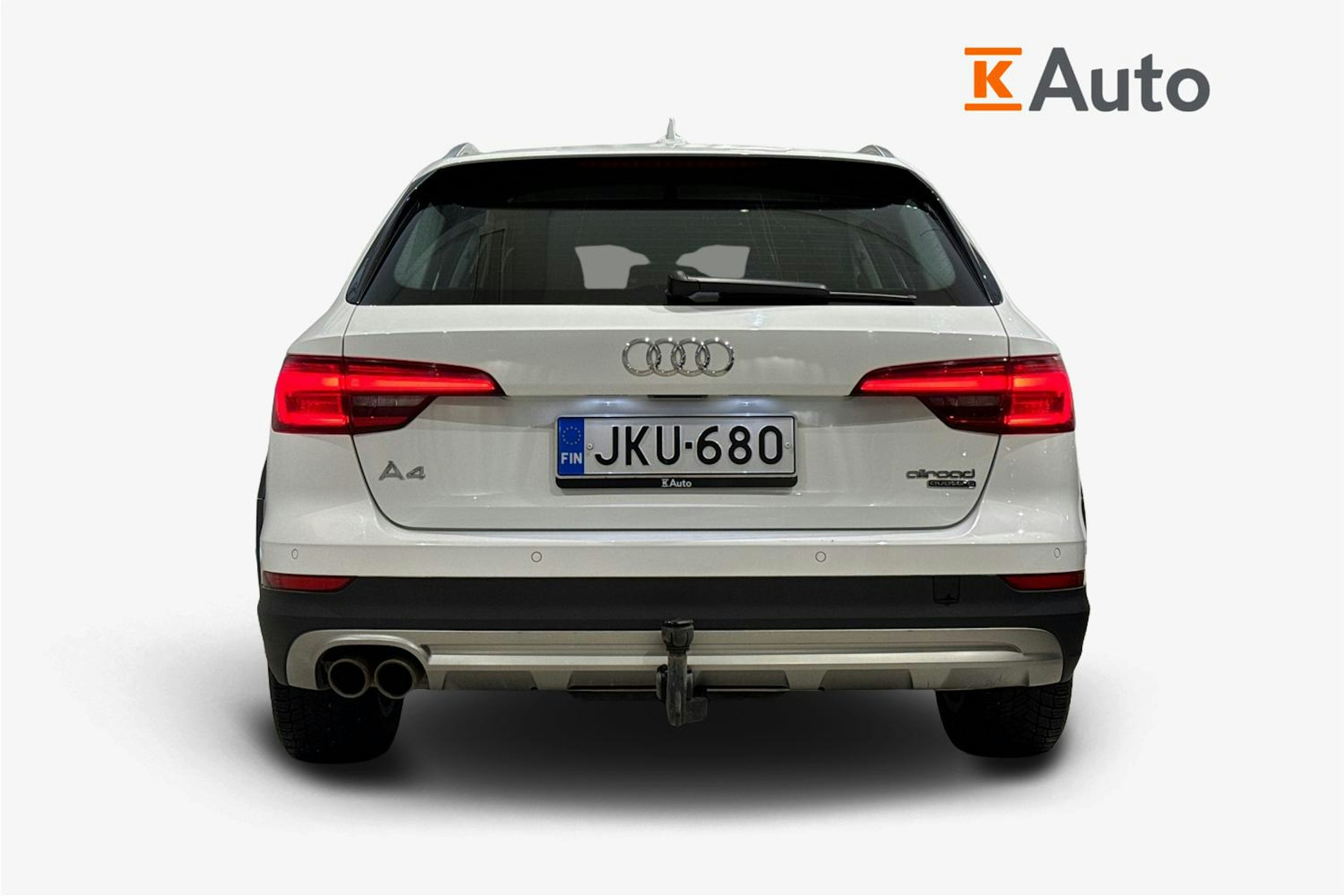 valkoinen Audi A4 allroad quattro 2018 kuva 3.
