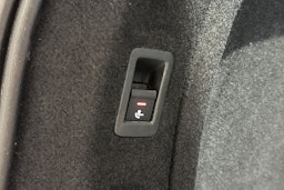 valkoinen Audi A4 allroad quattro 2018 kuva 17.