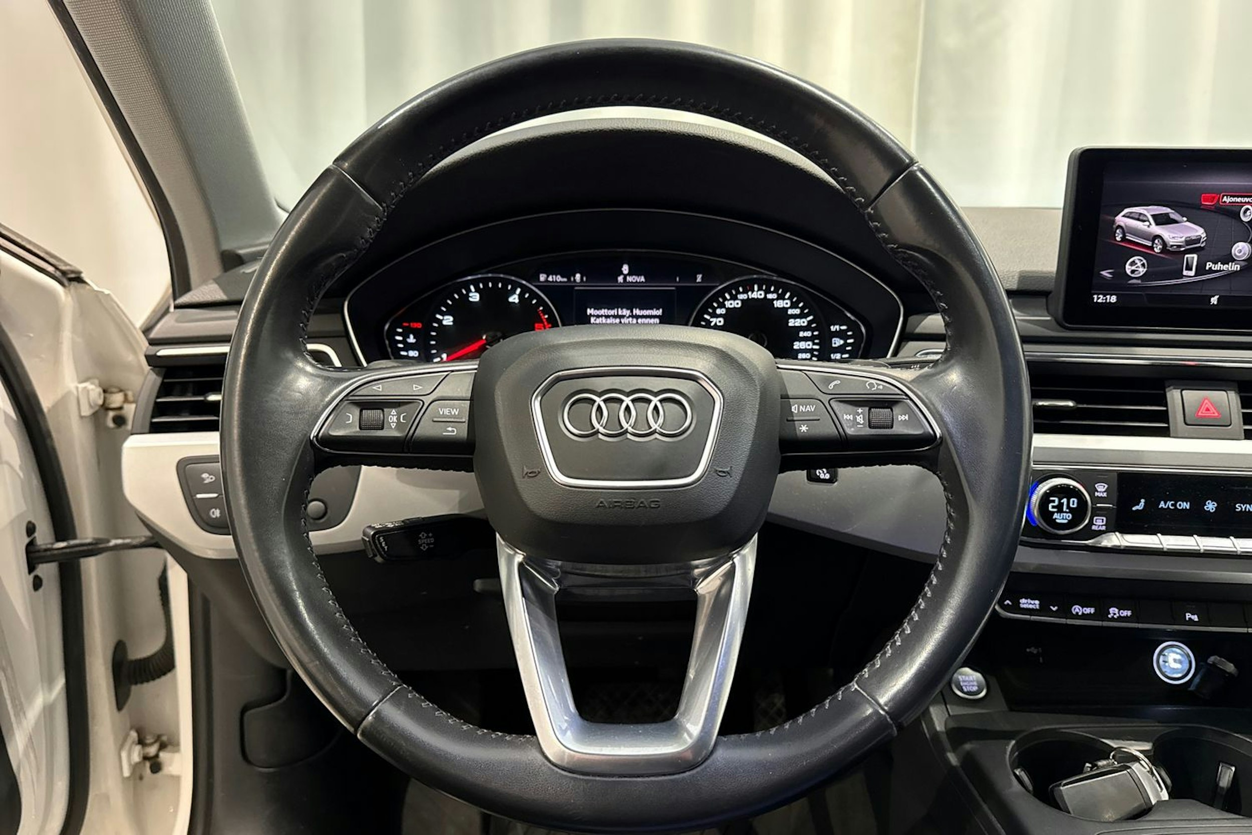 valkoinen Audi A4 allroad quattro 2018 kuva 22.