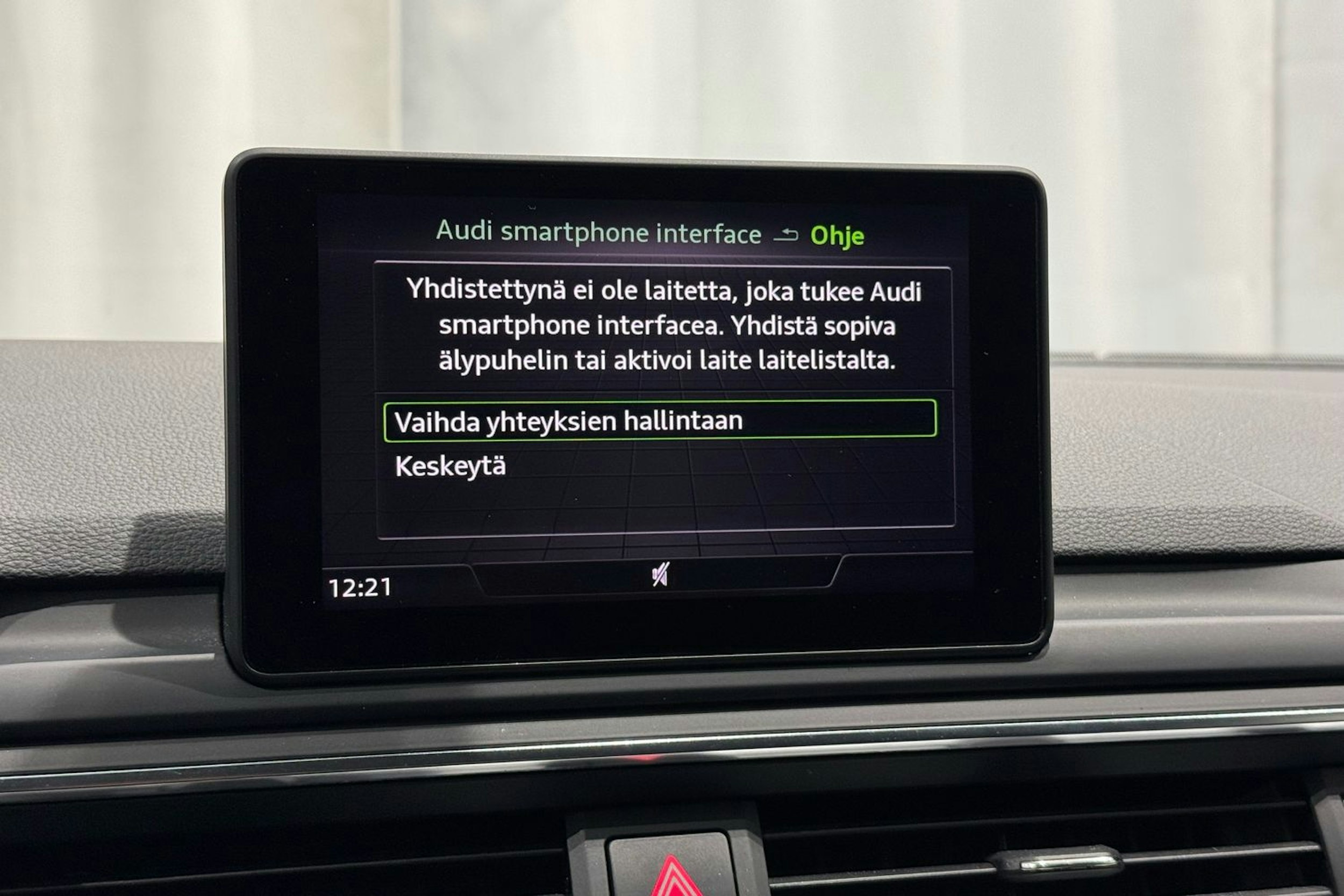 valkoinen Audi A4 allroad quattro 2018 kuva 28.