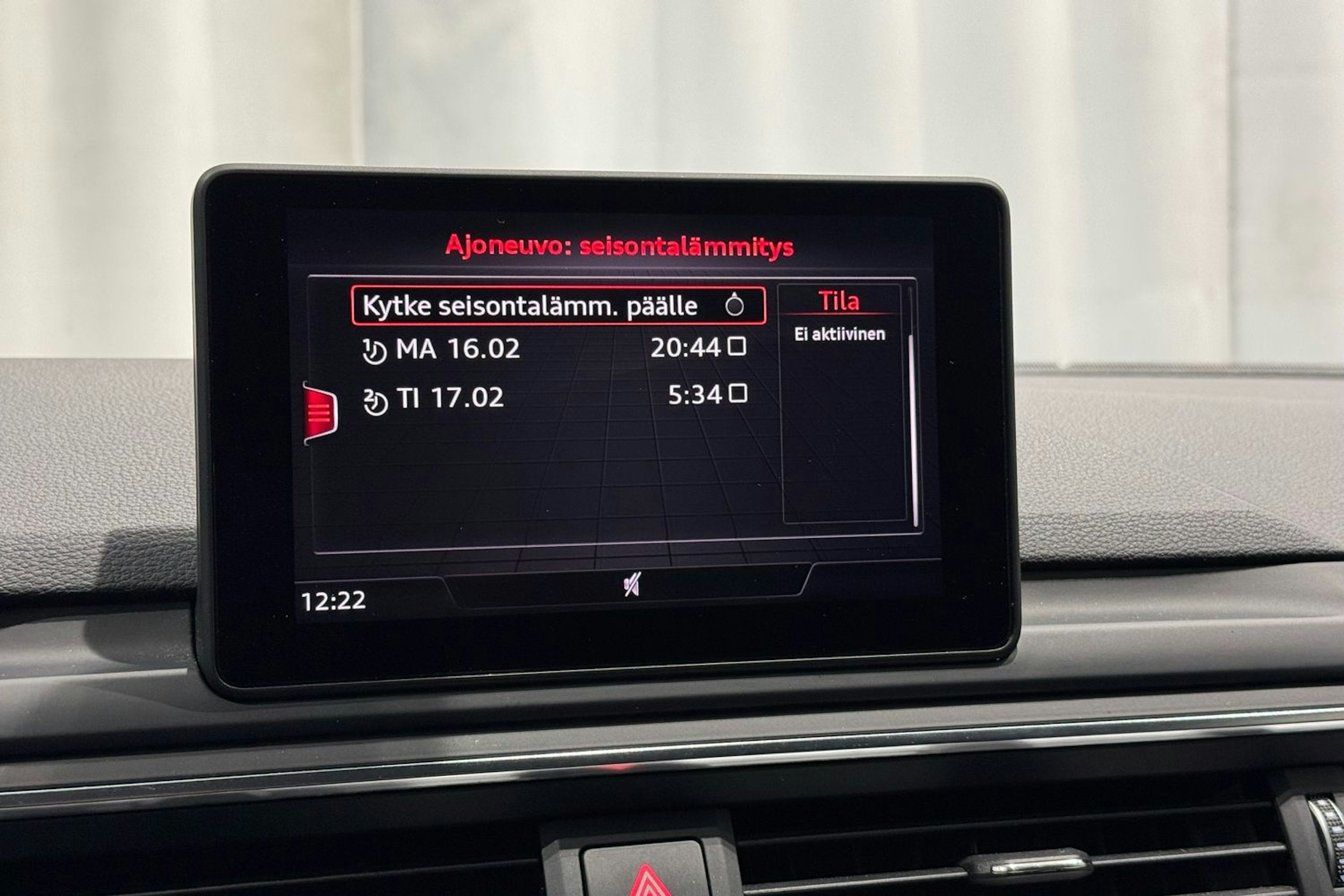 valkoinen Audi A4 allroad quattro 2018 kuva 31.