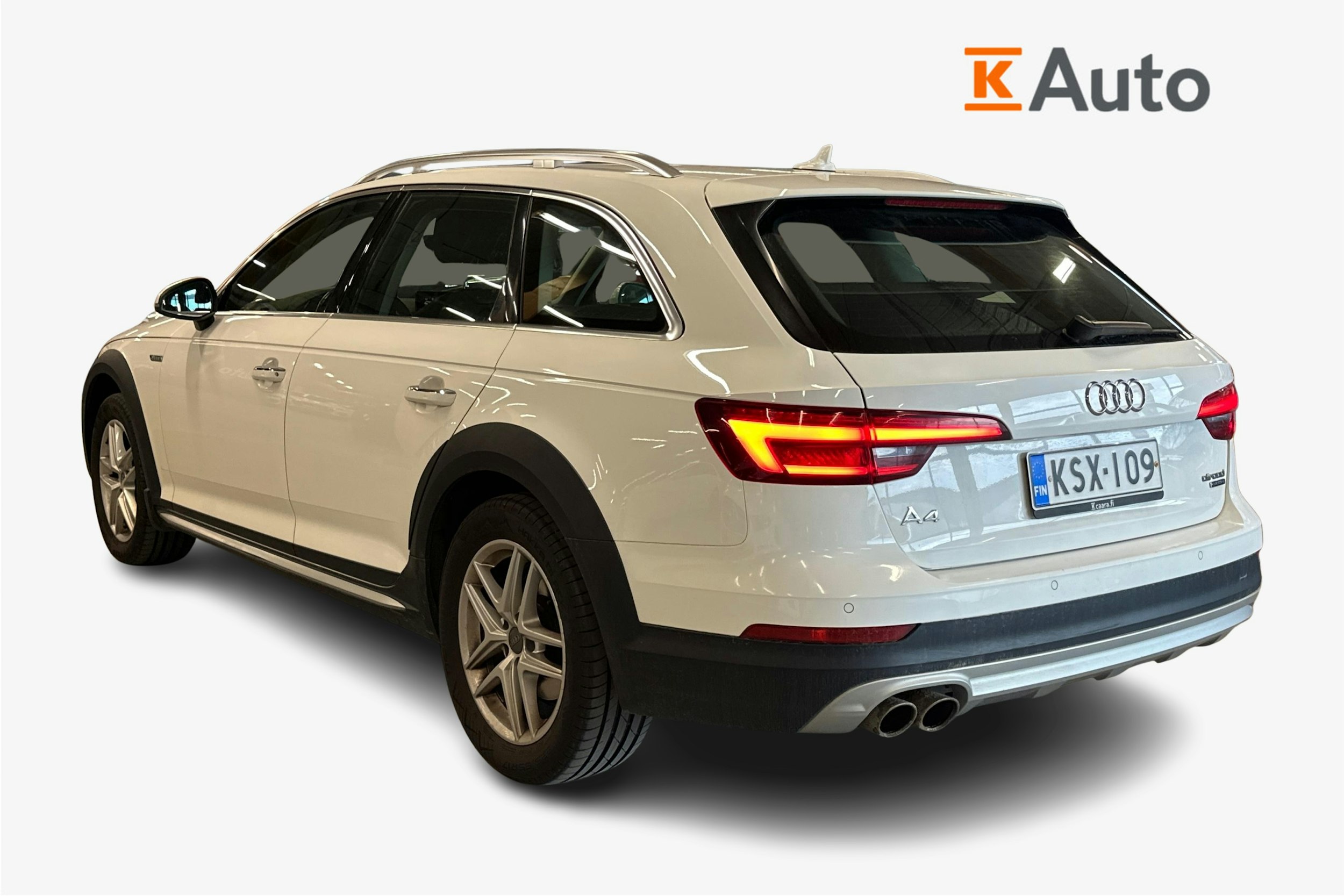 Valkoinen Audi A4 allroad quattro 2018 kuva 2.