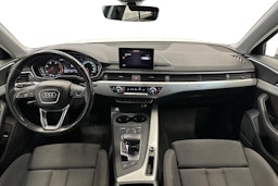 Valkoinen Audi A4 allroad quattro 2018 kuva 7.
