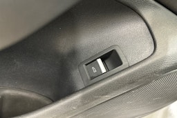 Valkoinen Audi A4 allroad quattro 2018 kuva 19.