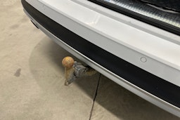 Valkoinen Audi A4 allroad quattro 2018 kuva 21.