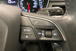 Valkoinen Audi A4 allroad quattro 2018 kuva 17.