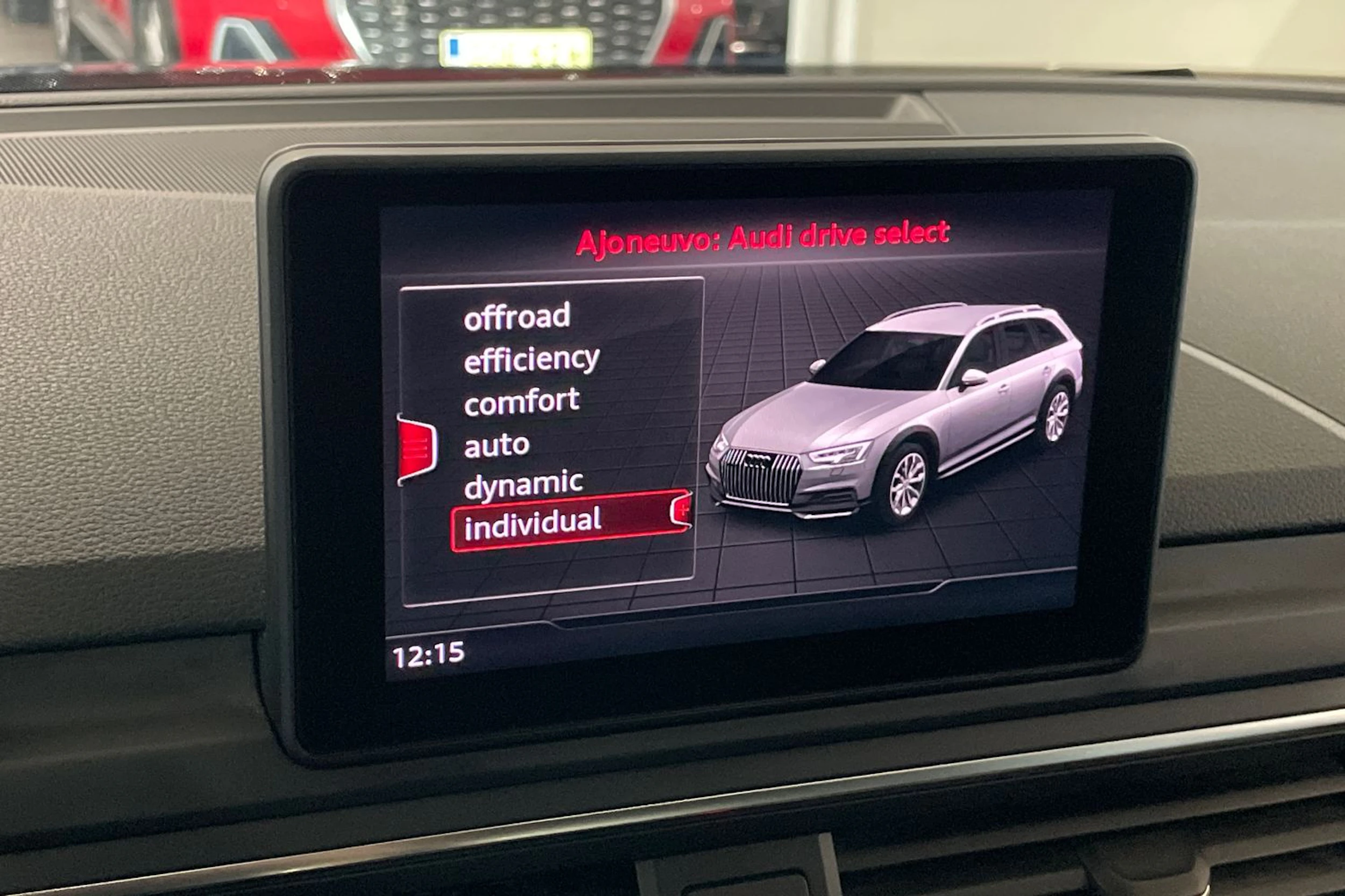 Harmaa Audi A4 allroad quattro 2018 kuva 20.