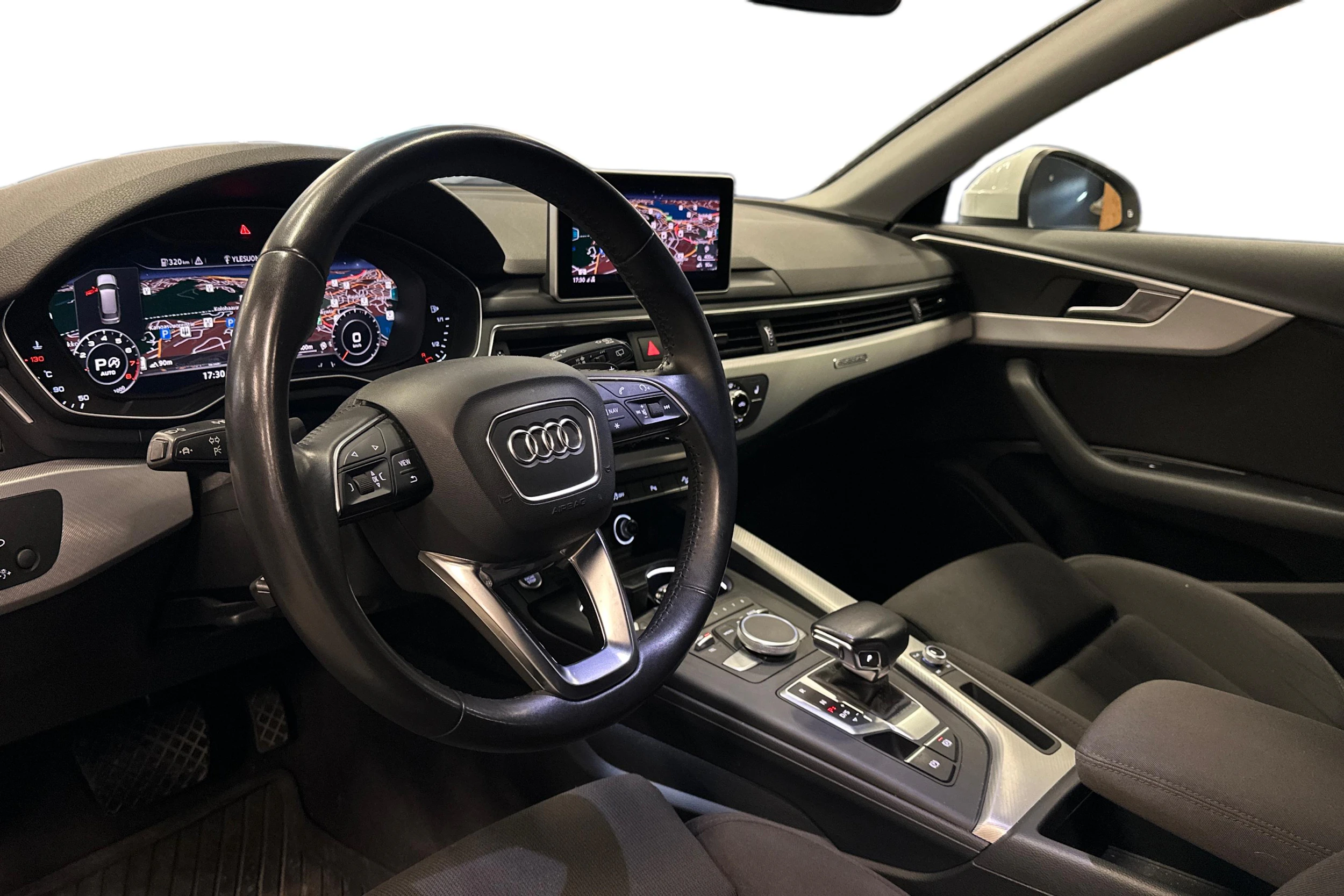valkoinen Audi A4 allroad quattro 2018 kuva 3.