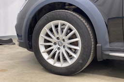 musta Audi A4 allroad quattro 2018 kuva 35.