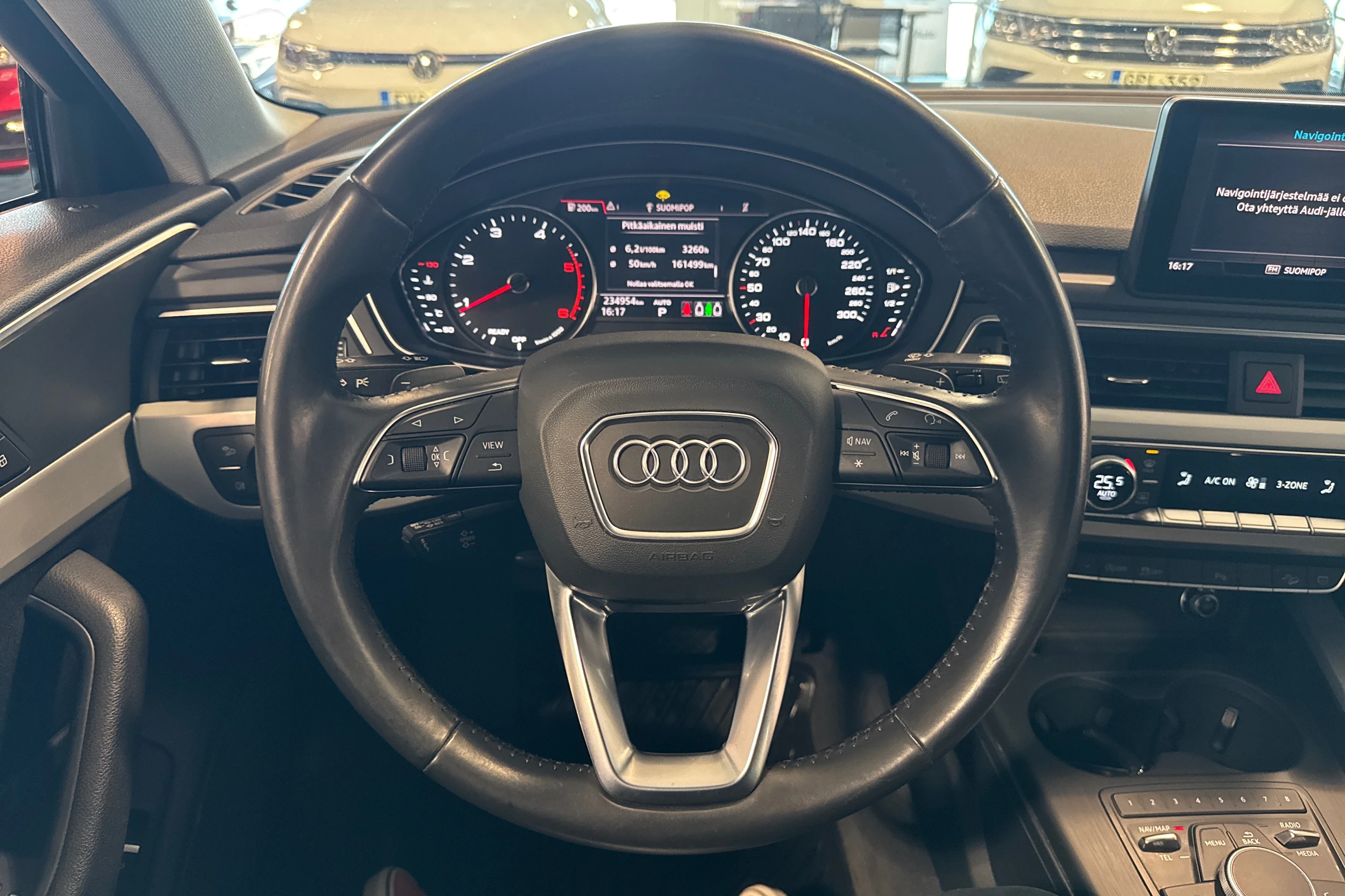 musta Audi A4 allroad quattro 2018 kuva 15.