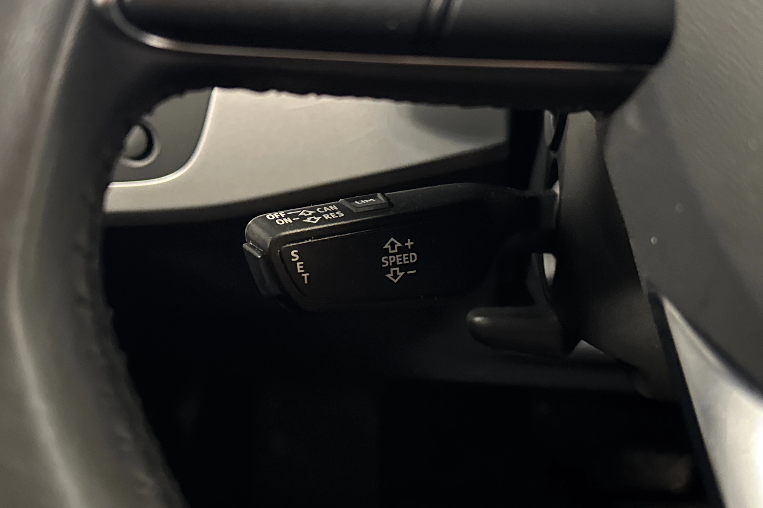 musta Audi A4 allroad quattro 2018 kuva 20.