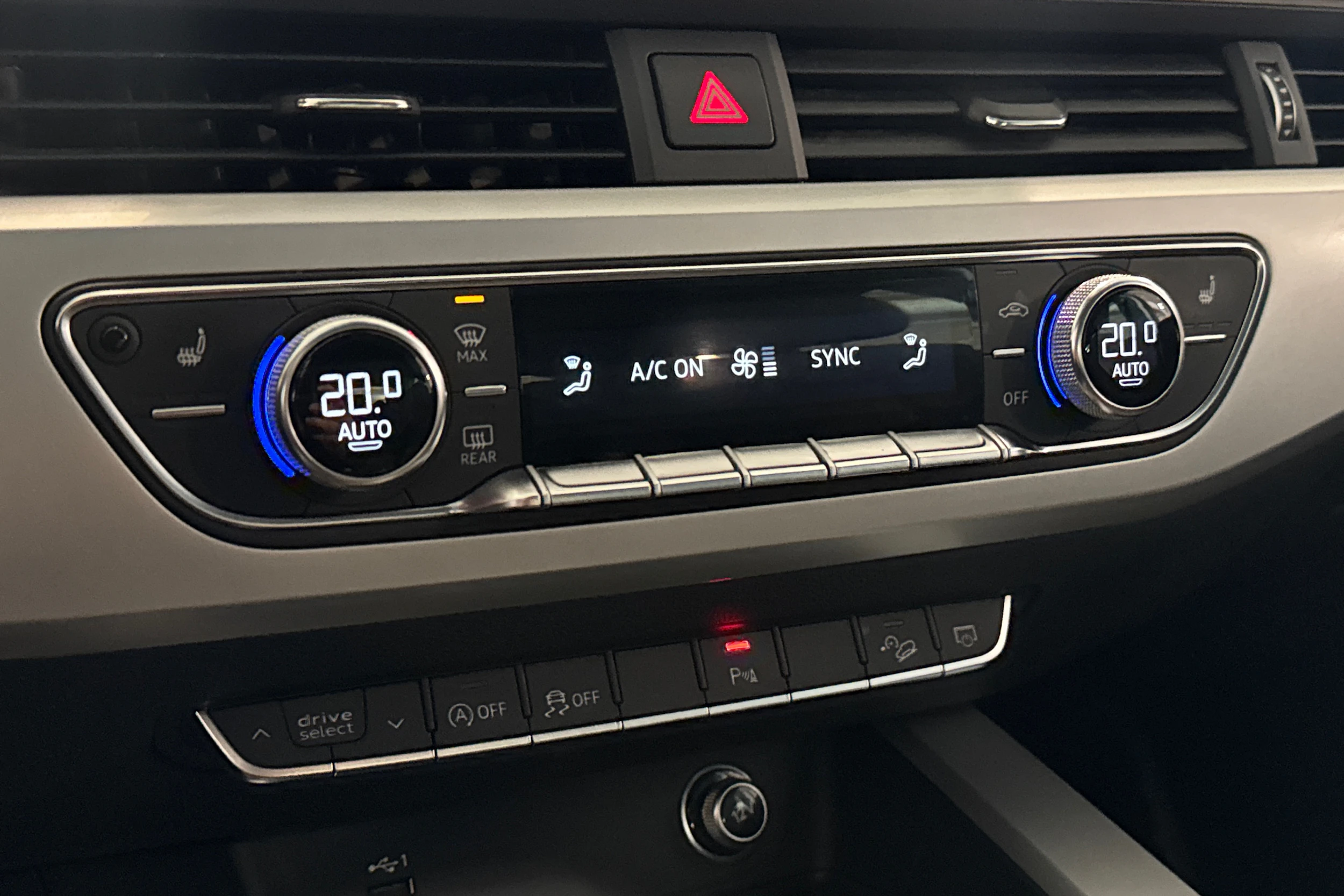 musta Audi A4 allroad quattro 2018 kuva 21.