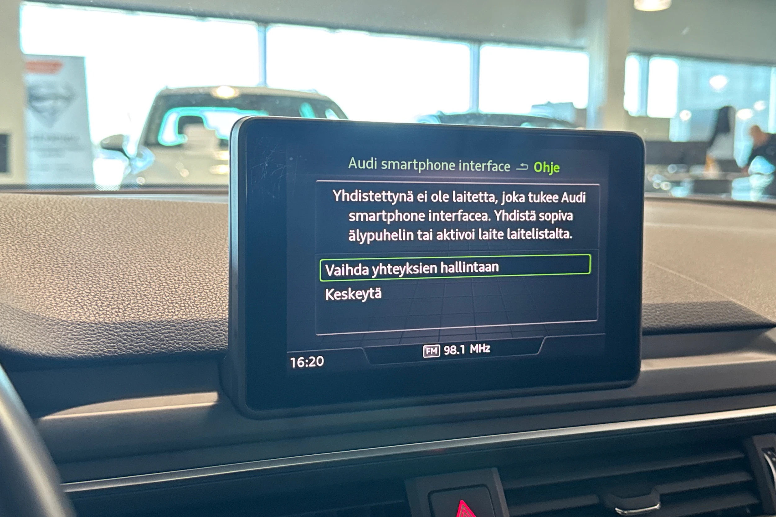 musta Audi A4 allroad quattro 2018 kuva 24.